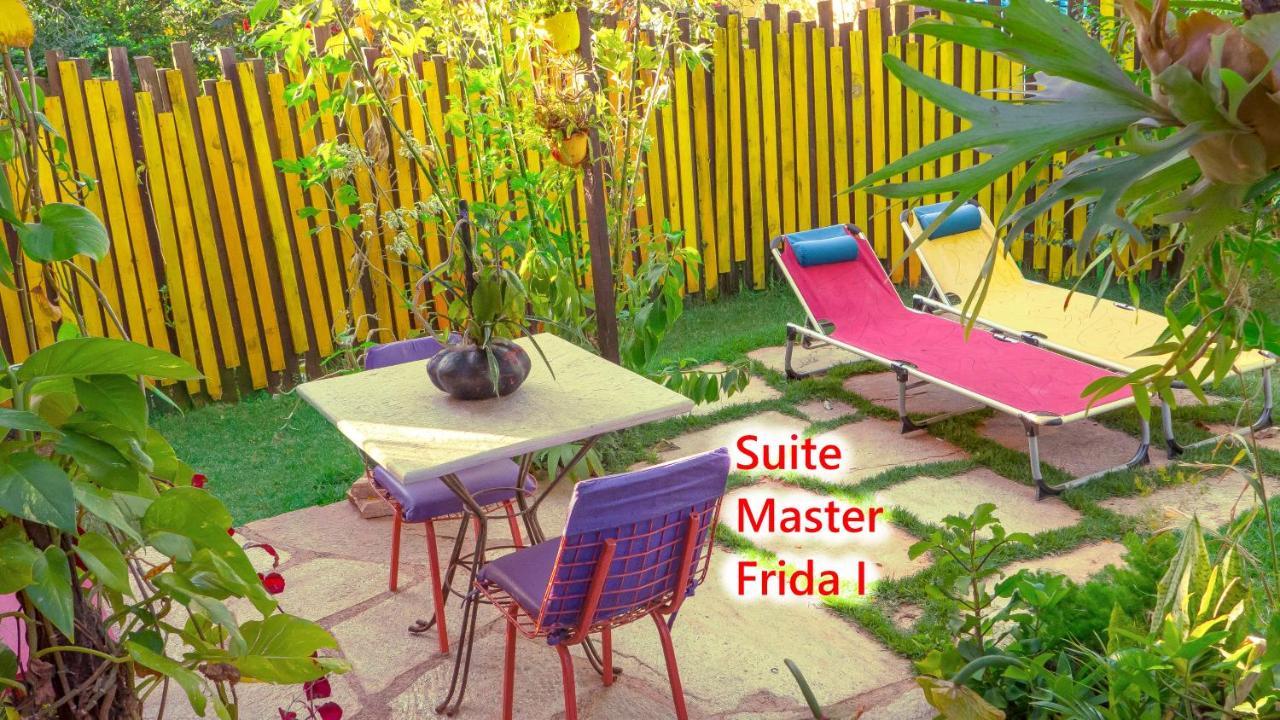 Casa De Frida Pousada Galeria Пиренополис Экстерьер фото
