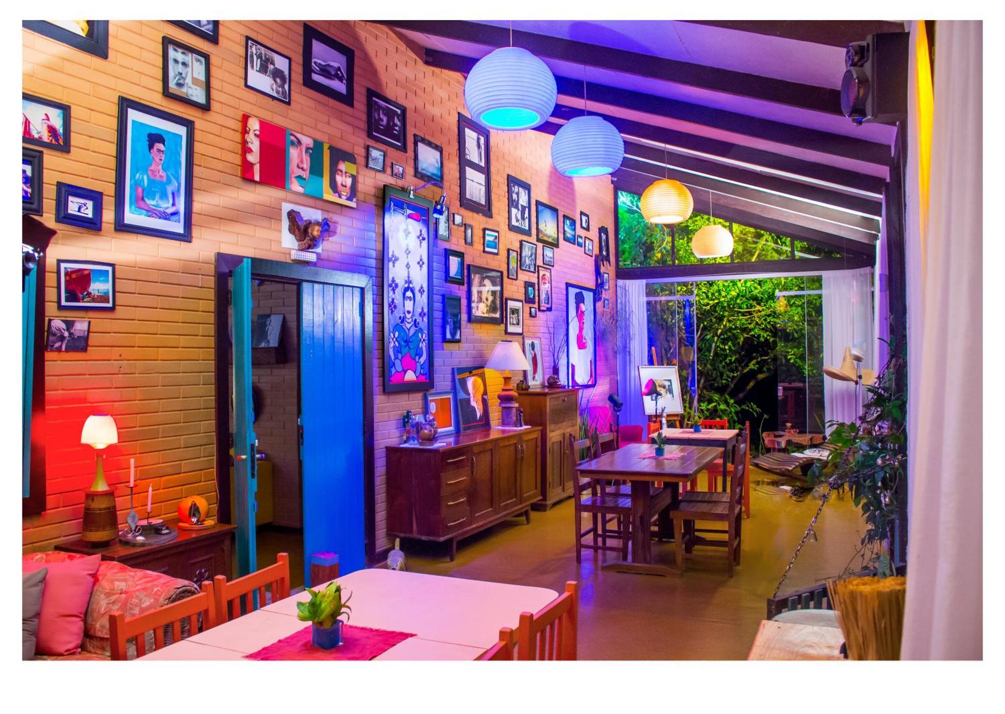 Casa De Frida Pousada Galeria Пиренополис Экстерьер фото